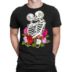 Aesthetic Skeleton Lesbian Couple T-Shirt